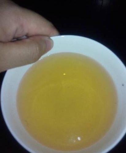 不管斑点皱纹？这样熬碗水，一夜祛斑！立马奏效，啥药不涂