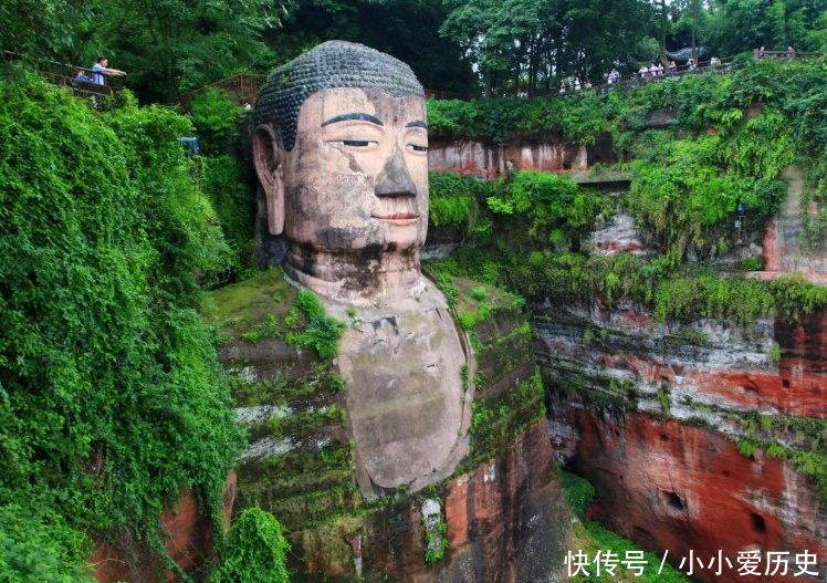 全球“最诡异”的3座佛像，中国有2座上榜，其中一个佛身曾发金光