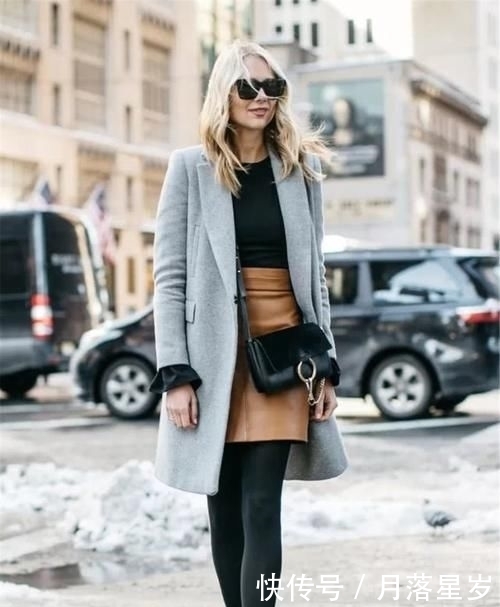 [ 底裤]新潮显腿长，150也能穿，谁说打底裤大势已去？教你4种打底裤穿法