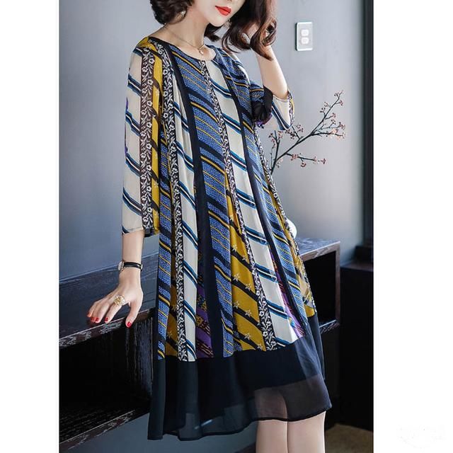 今年流行的裙子都在这了，适合奔四奔五女人，上身优雅尽显知性美