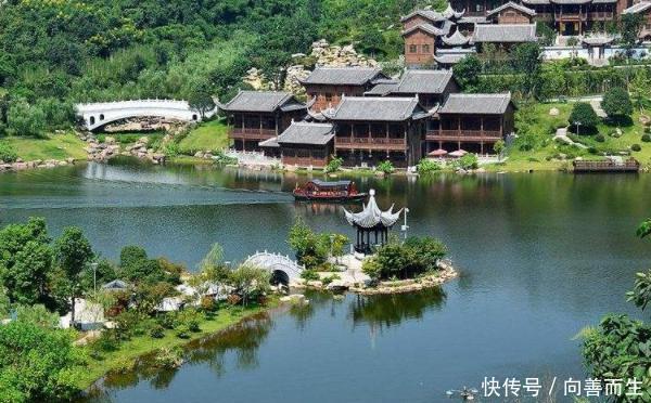 重庆最大城市公园,面积辽阔,全部逛完需2天