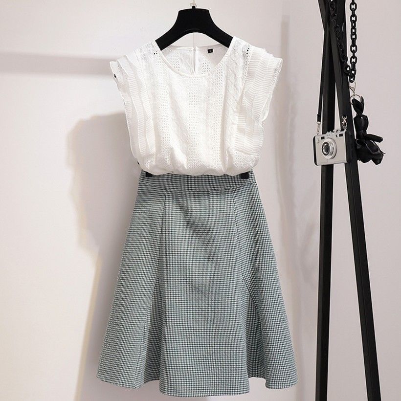 聪明的女人都不再穿爱走光的短裙了，9款流行套装，件件美的扎心