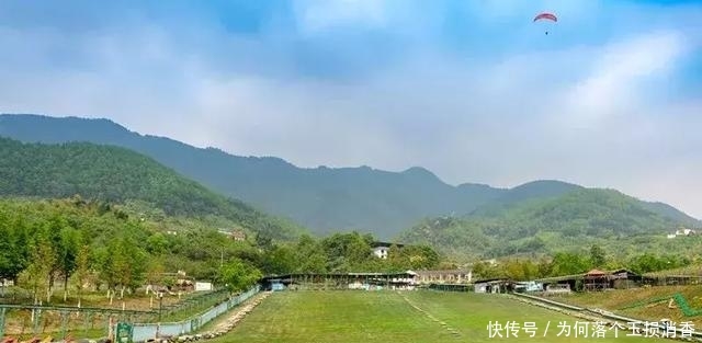 1h车程即达泡野奢私汤，爬山观景、露营骑马，解锁周末新耍法