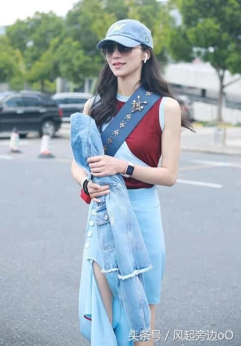 韩雪机场近照遭曝光，网友：衣服永远都是陪衬，好气质才是主角