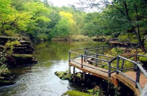 素有“东北九寨沟”之称的地方,原始景观保存完好,却很少有人听