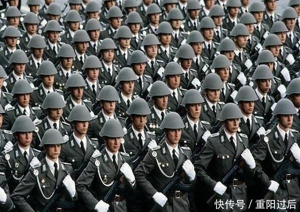 M56钢盔像一口锅?希特勒:和我的M35相比,