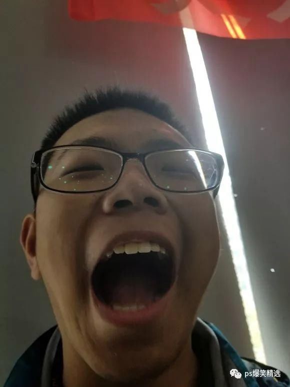 求大神帮我p一个三级头和和98k,我是吃鸡迷妹