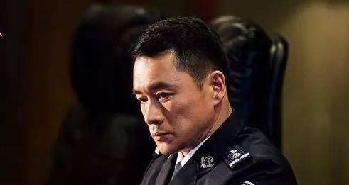 《人民的名义》赵东来局长敢不听厅长祁同伟指挥，是因为李达康？