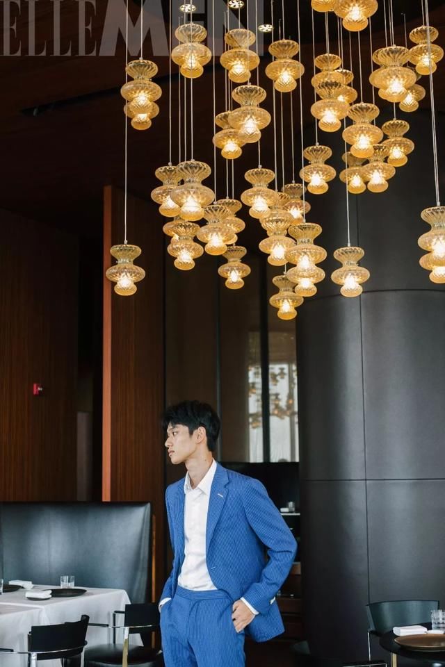 实测：穿背心短裤去高级餐厅，会被轰出来吗？