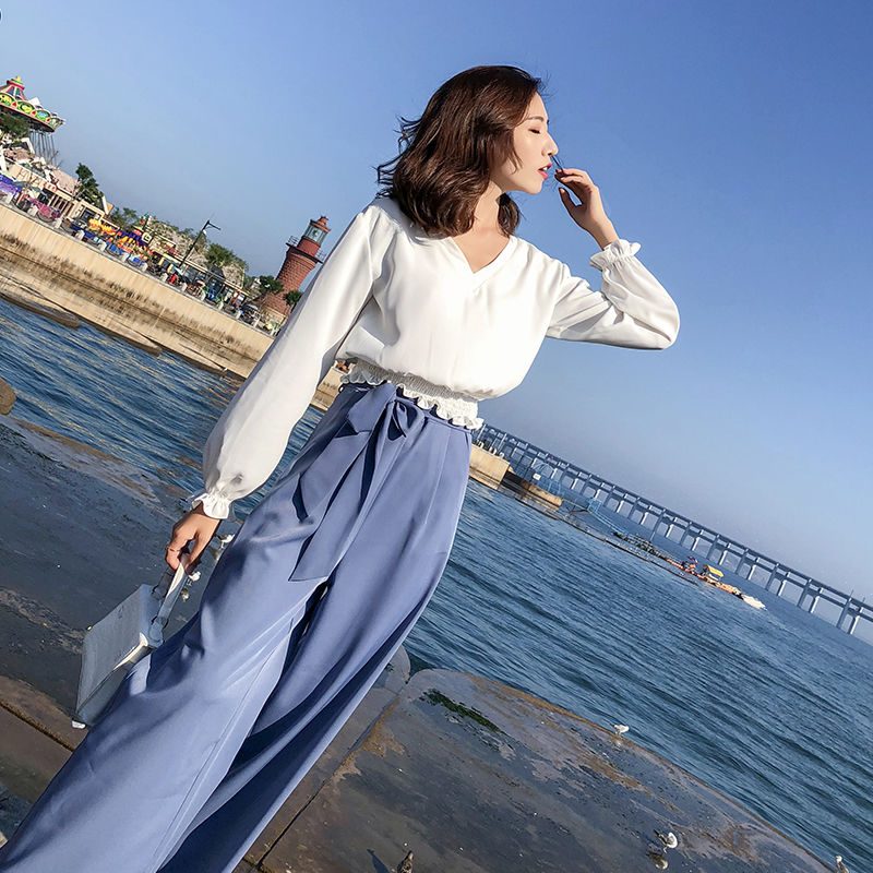 早晚秋凉，少穿裙装，瞧瞧这种气质套装，美翻一整秋