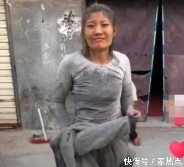 抖音“水泥姐”脱下衣服化上妆，颜值堪比网红，网友：俺要娶她！