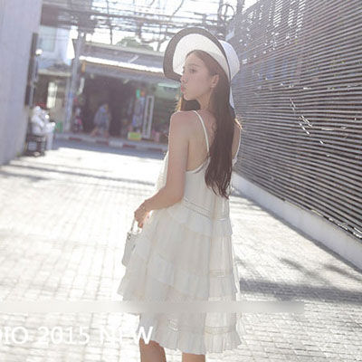 泳衣扔了吧!现在海边度假都穿“沙滩裙”，比比基尼还性感撩人