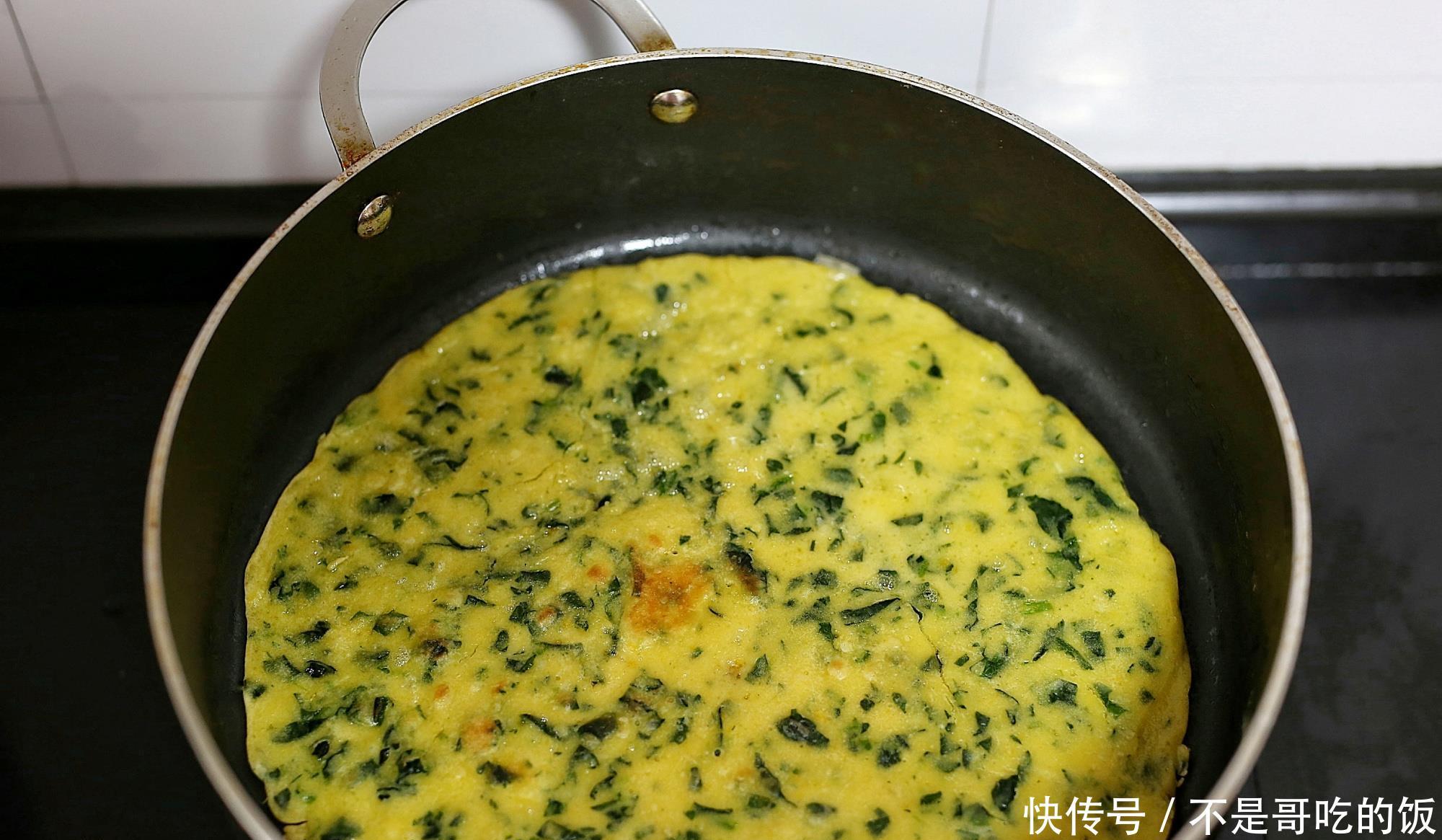 「软嫩」遇上这菜，我准买3斤，加点面粉搅一搅，软嫩清香，早上吃最好！