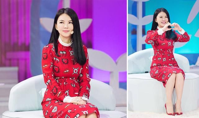 居然被瘦下来的李湘惊艳了!42岁身穿印花裙，照样美得优雅又高级