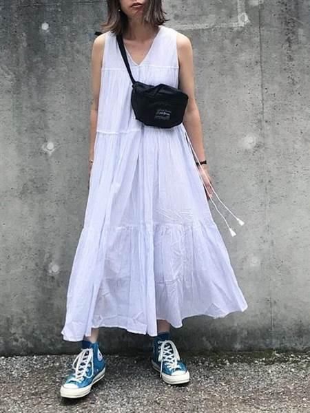 如何用6色帆布鞋变换风格的穿搭术