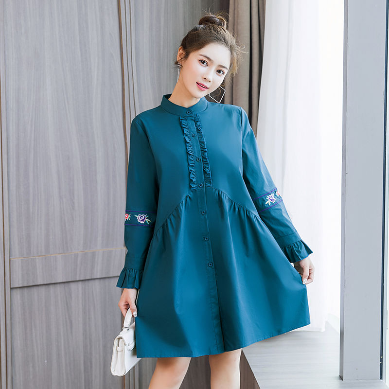 今年不流行穿阔腿裤了，如今流行这样打扮，美的忍不住多看几眼