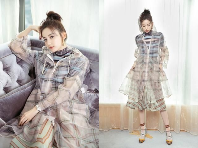 古力娜扎还真是会搭，袜子露出鞋子外一样潮流，网友：腿长的优势