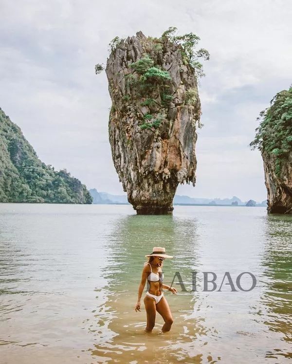 好看| 裙子和T恤才是女生开心的根本!就想天天这样穿去度假!