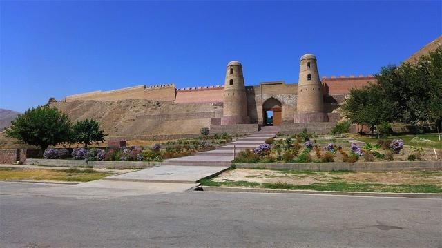 亚洲最落魄首都，由三个村庄组成 ，为何发展还不如我国小县城?