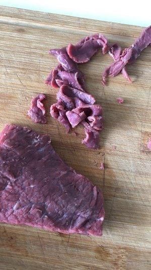 【小炒】吃不够的牛肉菜谱，湘味小炒黄牛肉，美味下饭，让人赞不绝口