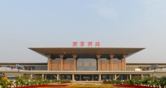  「地级市」中国高铁最方便的六座城市，有个地级市是黑马！