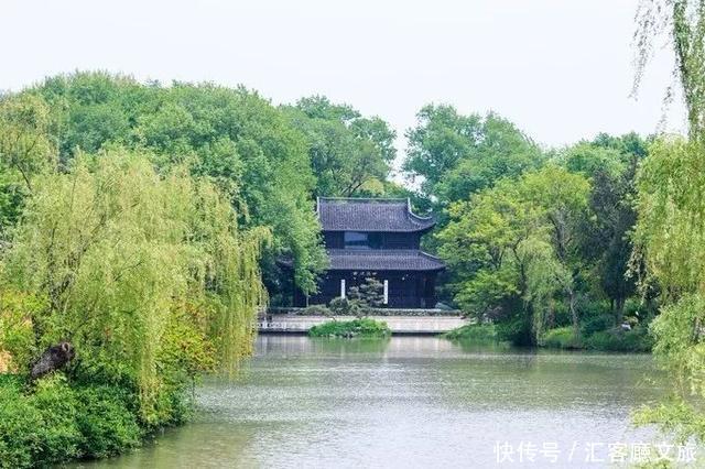 迟疑一瞬，遗憾一年，10个赏秋圣地，第一个就让你惊艳