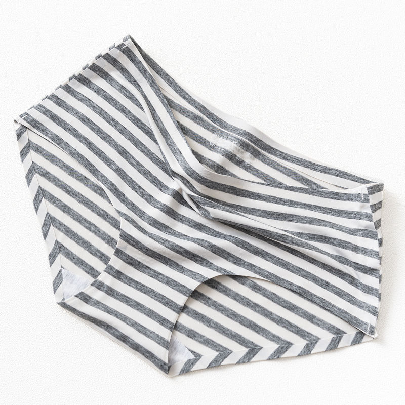 中秋节到了，给老婆买这种三角裤，果真那么的漂亮舒适