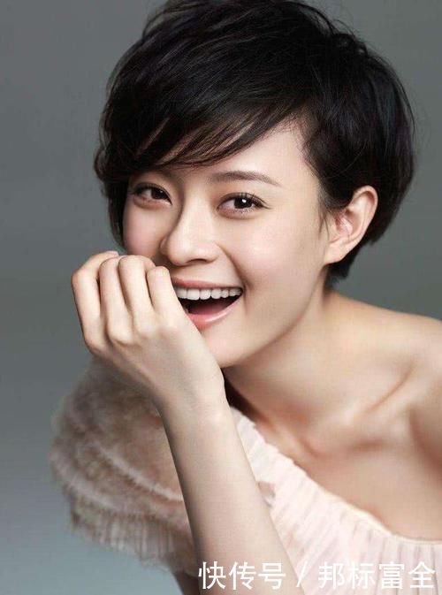 『五官非常』女生自以为好看的4种发型,其实都是“踩雷”款,直男大多都反感
