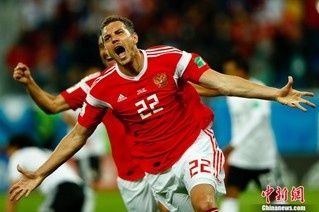 俄罗斯3-1拿下埃及 东道主出线形势大好_【快