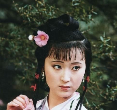  #老照片#陈晓旭这么美原来她有一个高颜值妈妈几张老照片看尽她简短一生