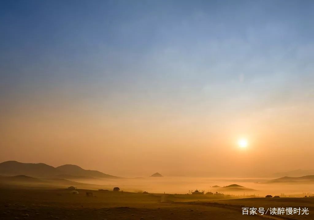 走进秋天的童话世界——乌兰布统大草原