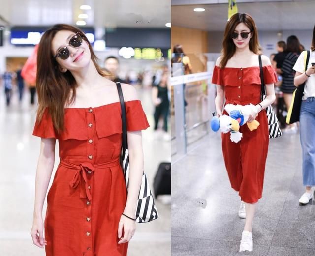 江疏影真疯狂！这么窄的金环靴也能塞进去，腿再粗一点都穿不下！