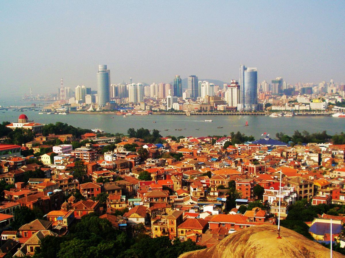 去厦门旅行,自由行好还是跟团好?