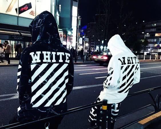  #时尚圈#潮≠时尚，而不被认可潮流文化，因为LV，OFFWHITE变得更加高雅