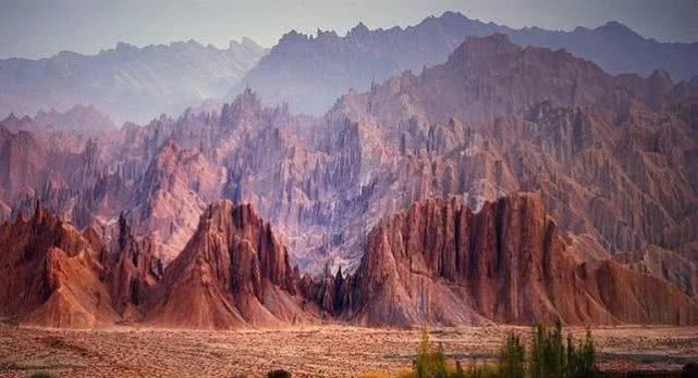 中国绝美公路＋仙境北疆13日落地自驾游