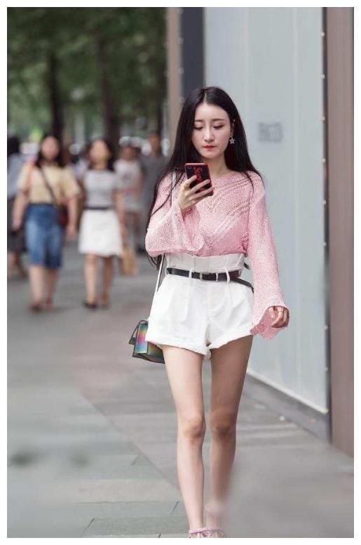 街拍:图1身姿曼妙,图3清新甜美,图8亭亭玉立