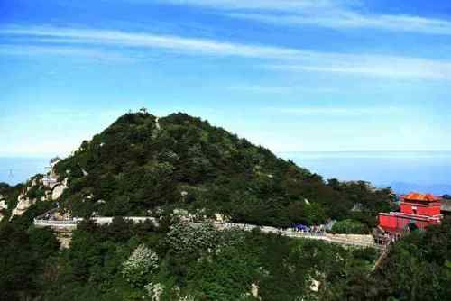 中国最赚钱的山，每年接待游客800多万，仅门票收入是泰山2倍！