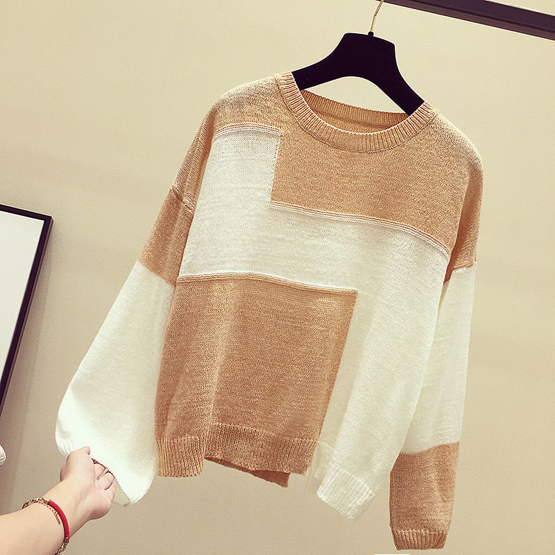 新上的彩色小毛衣，搭小脚裤洋气极了!美嫩时髦，很吸睛