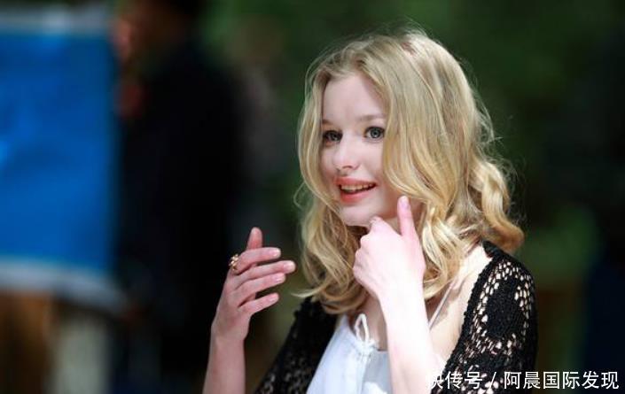 这2个国家最不欢迎中国人，限制签证，而且呼吁中国游客不要再来