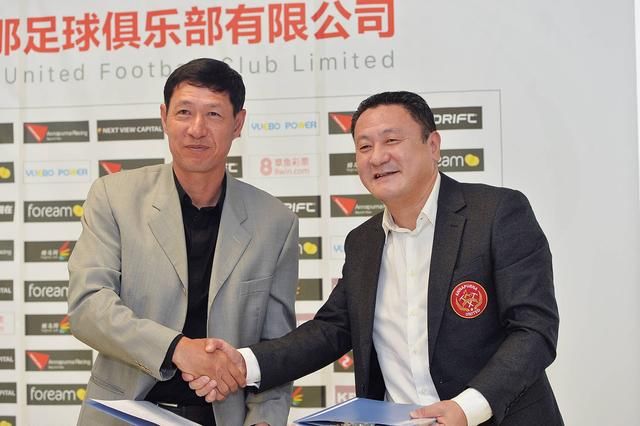 黎兵马明宇联手战中乙,四川职业足球的最后一