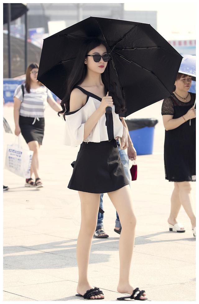 街拍：图1小巧可人，图4时尚大方，图6白皙美女开叉长裙性感迷人