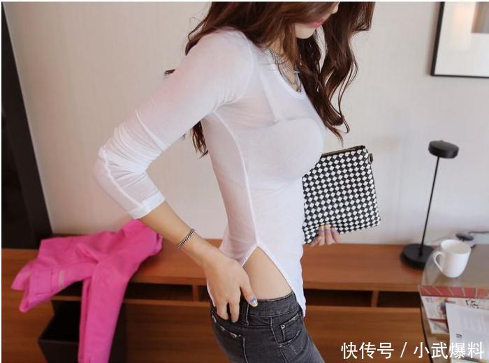 白色T恤配牛仔裤: 你的美已超越连衣裙, 美出新高度