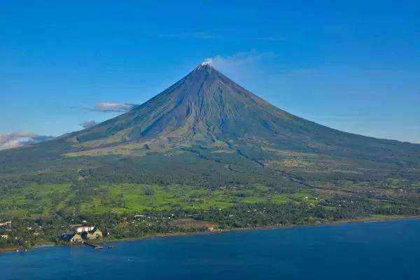 菲律宾火山喷发影响旅行吗