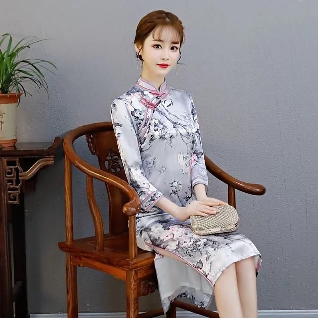 国际品牌，气质装扮，改良仿丝少女旗袍！