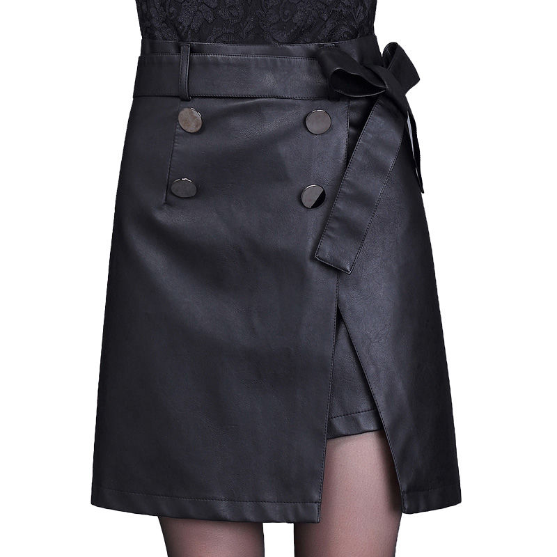 40岁左右的女人不要穿太老气，跟这些潮女学，文艺还潮流