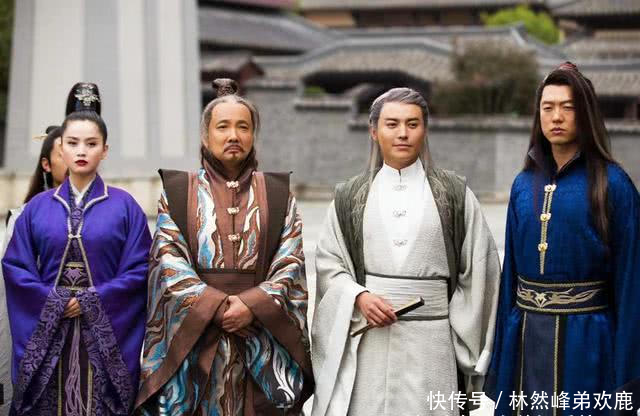 『过失杀人』《冰糖炖雪梨》棠爸不知啥是热搜,曾因过失杀人入,妻子小他12岁