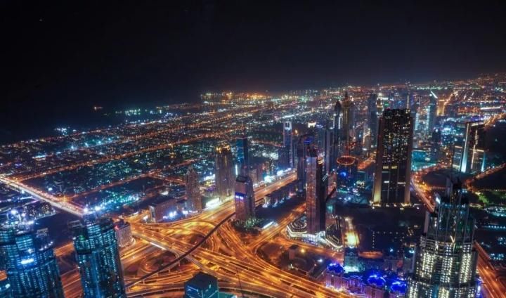 迪拜很贵？是你没玩对