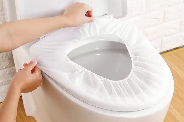 出门旅游，聪明妈妈都会带上这5样东西，带与不带差别很大