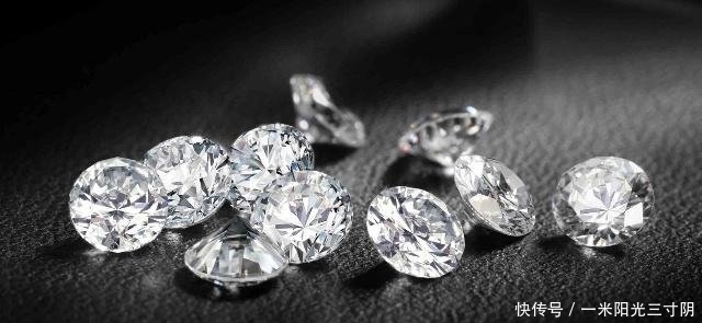 非洲人不明白我们的钻石既便宜又精美，为什么中国游客不买呢