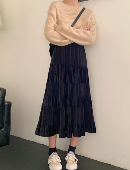 『春天』建议女生春天别再穿裤子了,学学校花这样穿,美成国民初恋